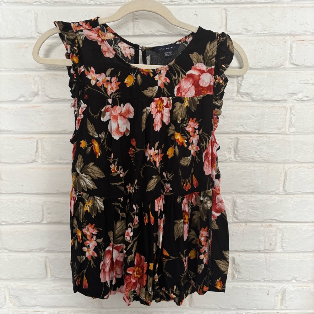 American Eagle Floral Flowy Sleeveless Top